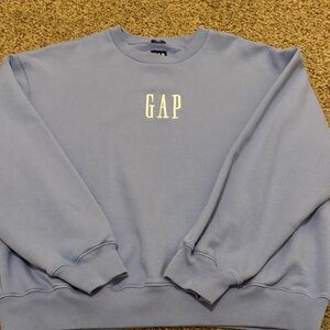 GAP embroidered crewneck